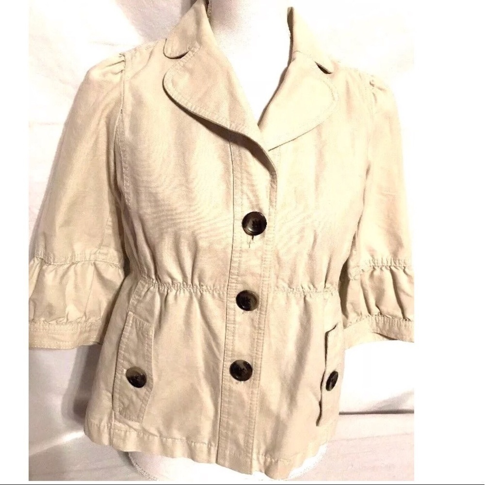 Ann Taylor Button Up Crop Jacket Beige SP Petite